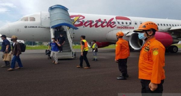 5 Jadwal Penerbangan Dibatalkan Akibat Insiden Batik Air Di Jambi Jpnn Com